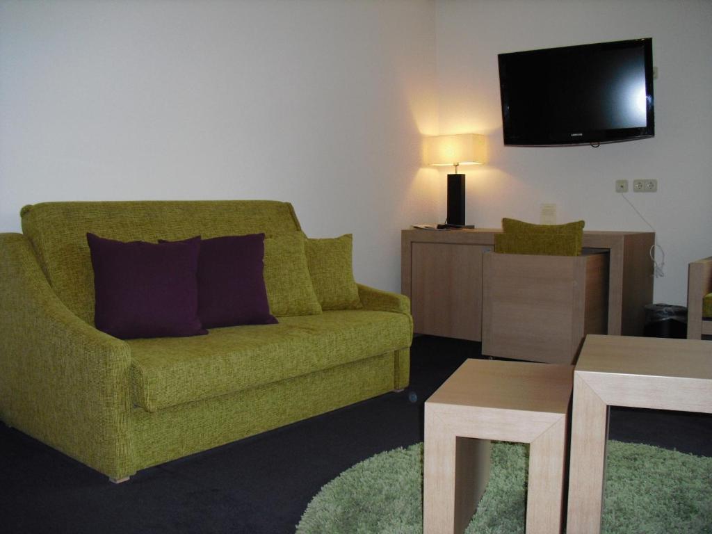 Hotel Robben BRE Buitenkant foto