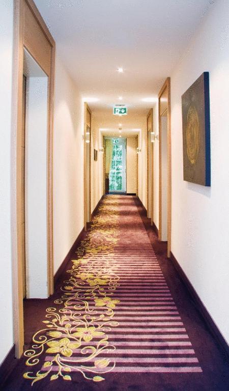 Hotel Robben BRE Buitenkant foto